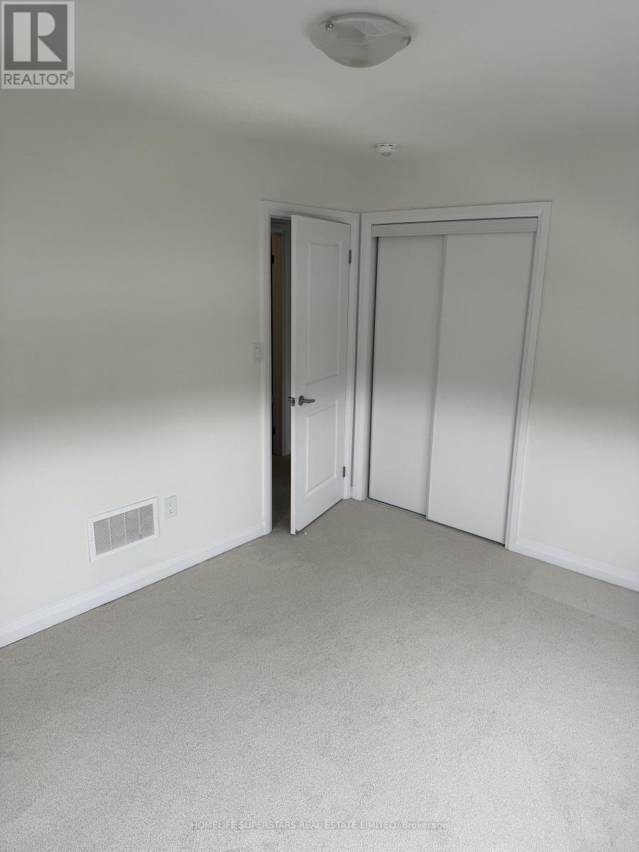 2 STANLEY AVENUE - 12