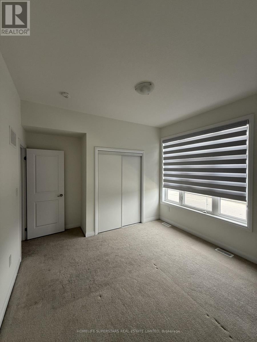 2 STANLEY AVENUE - 18