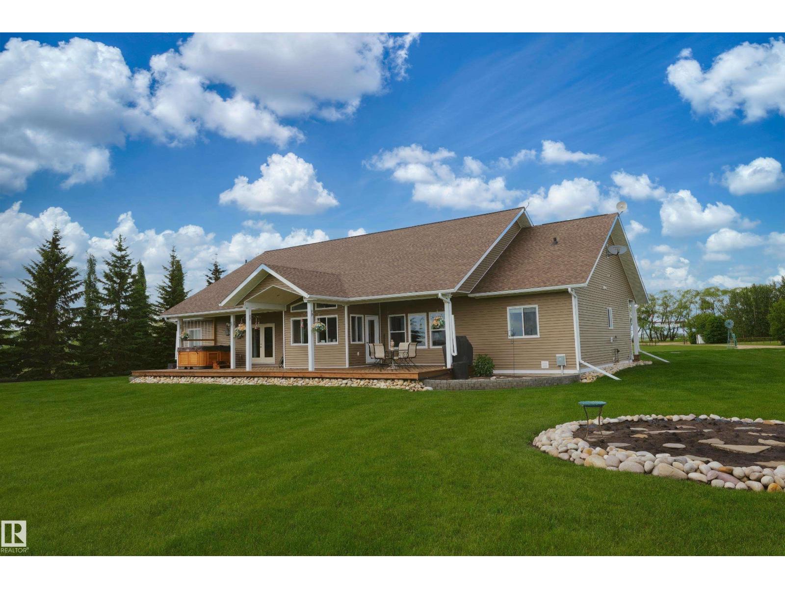 1221 Twp Rd 603A - 6
