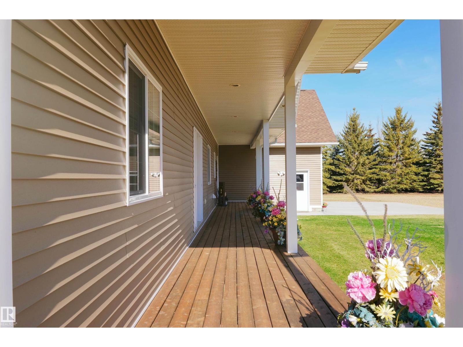 1221 Twp Rd 603A - 10