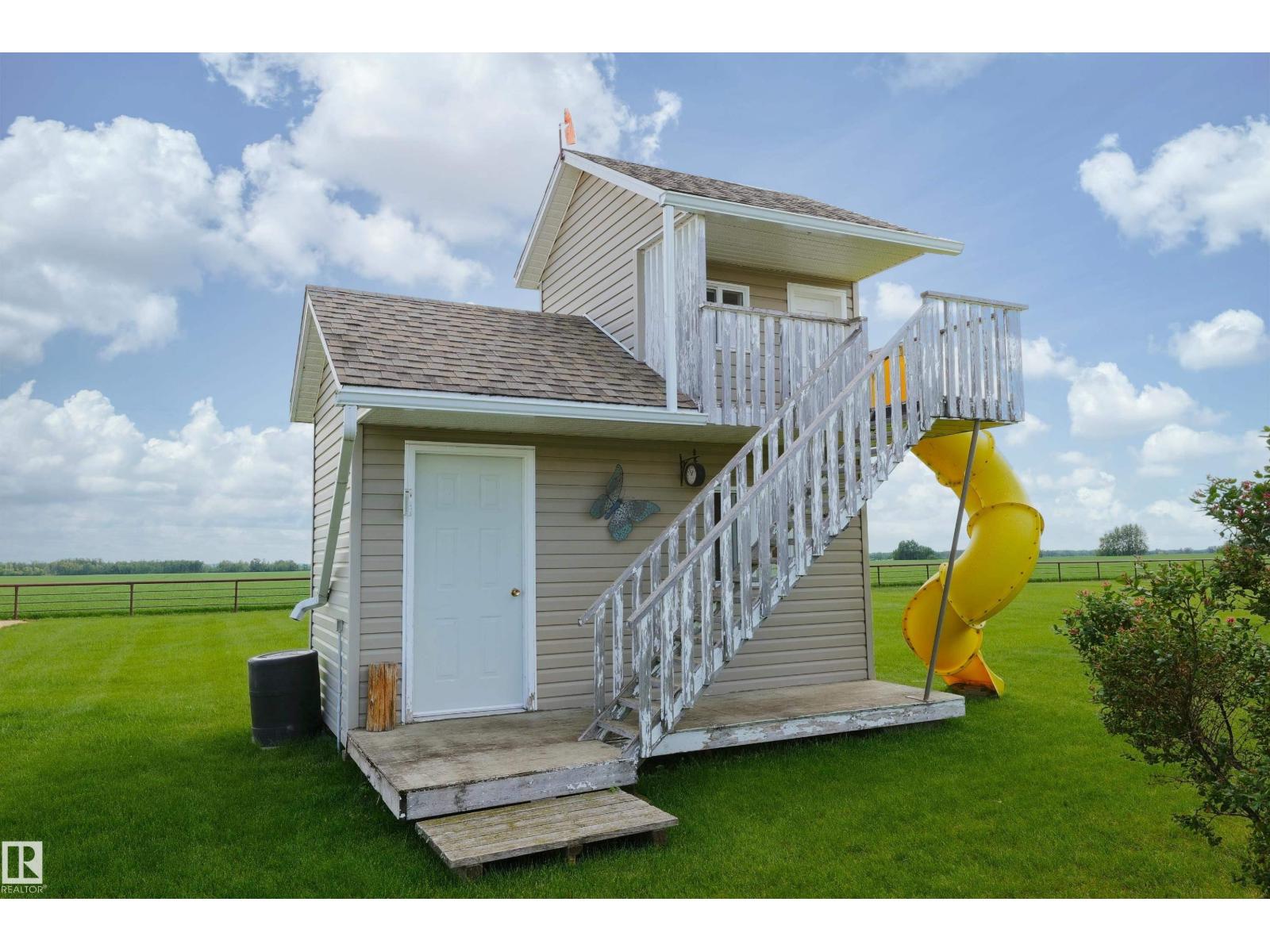 1221 Twp Rd 603A - 9