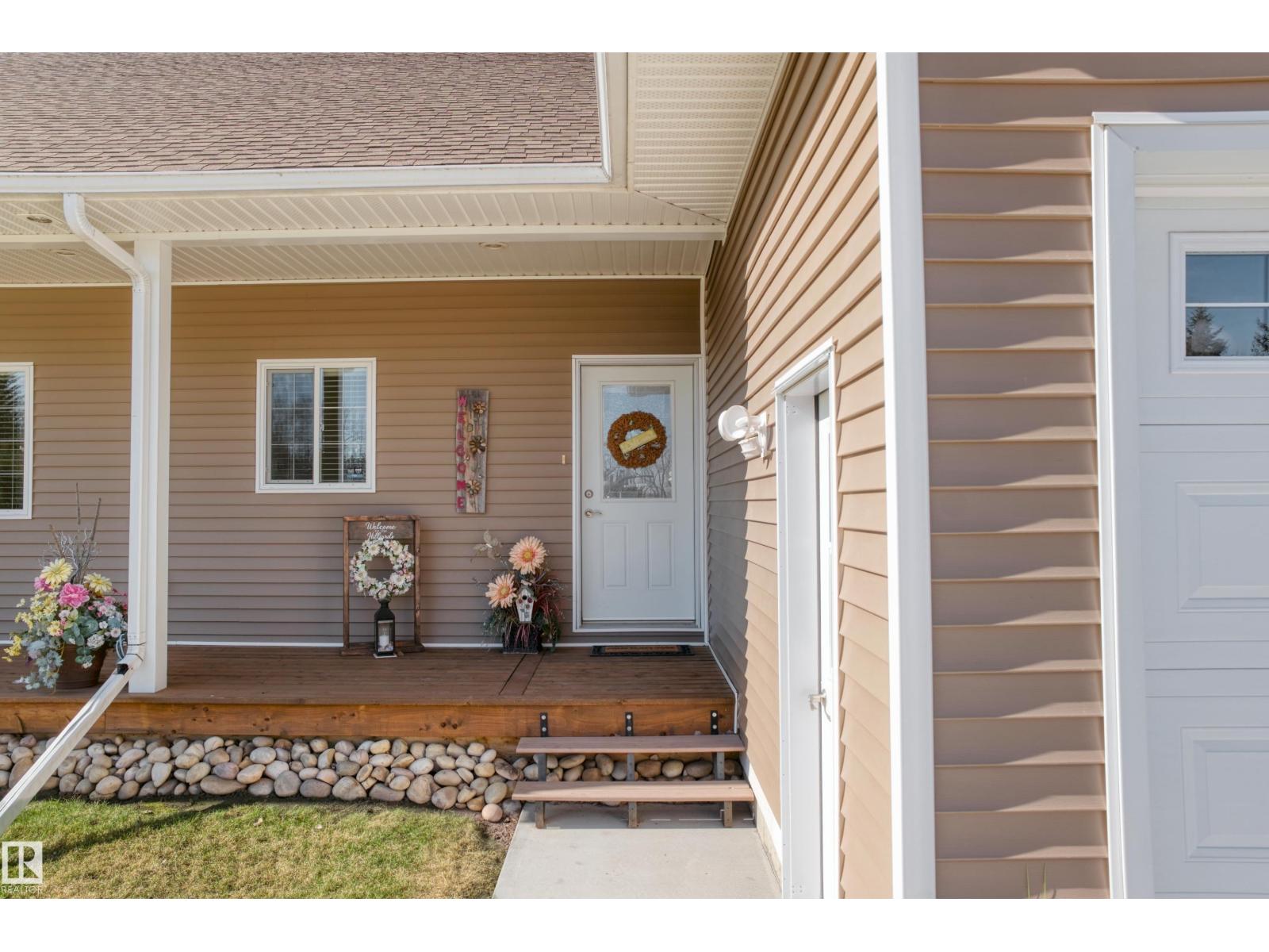 1221 Twp Rd 603A - 11