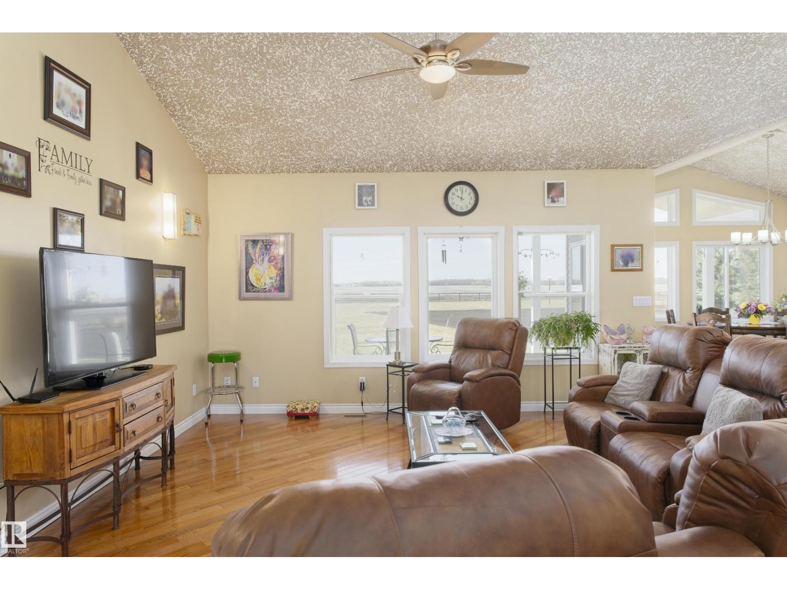 1221 Twp Rd 603A - 15