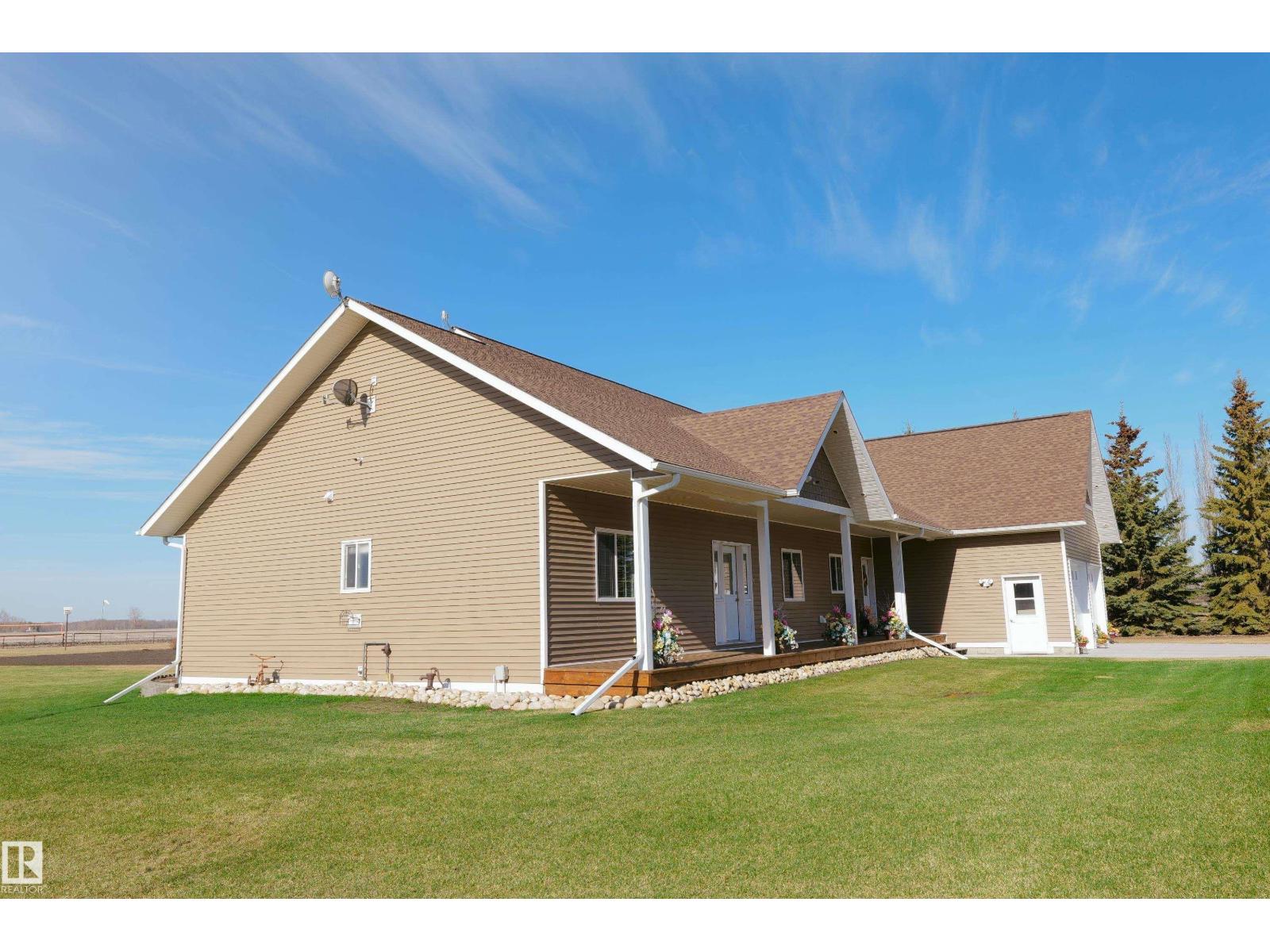 1221 Twp Rd 603A - 53