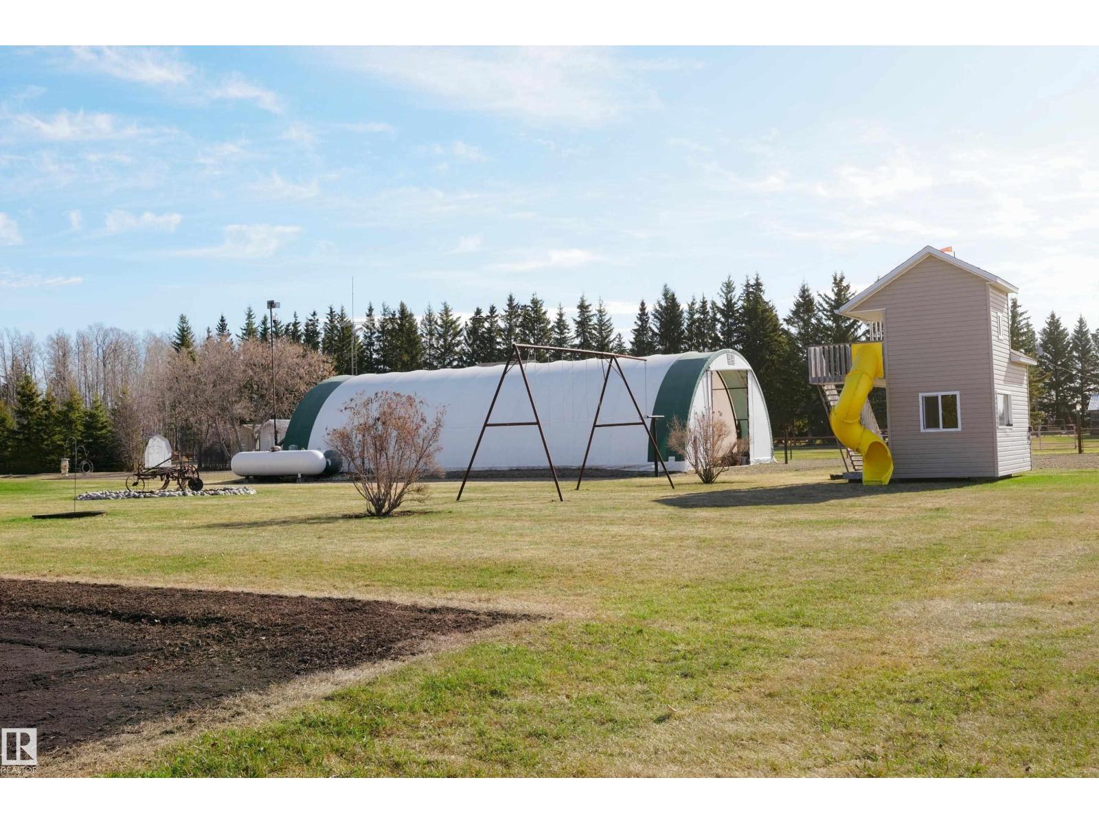1221 Twp Rd 603A - 60