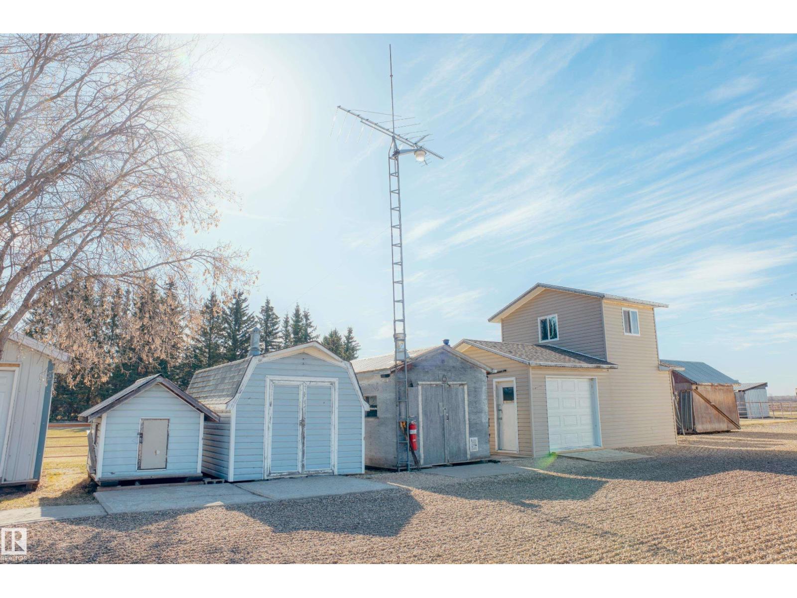 1221 Twp Rd 603A - 62