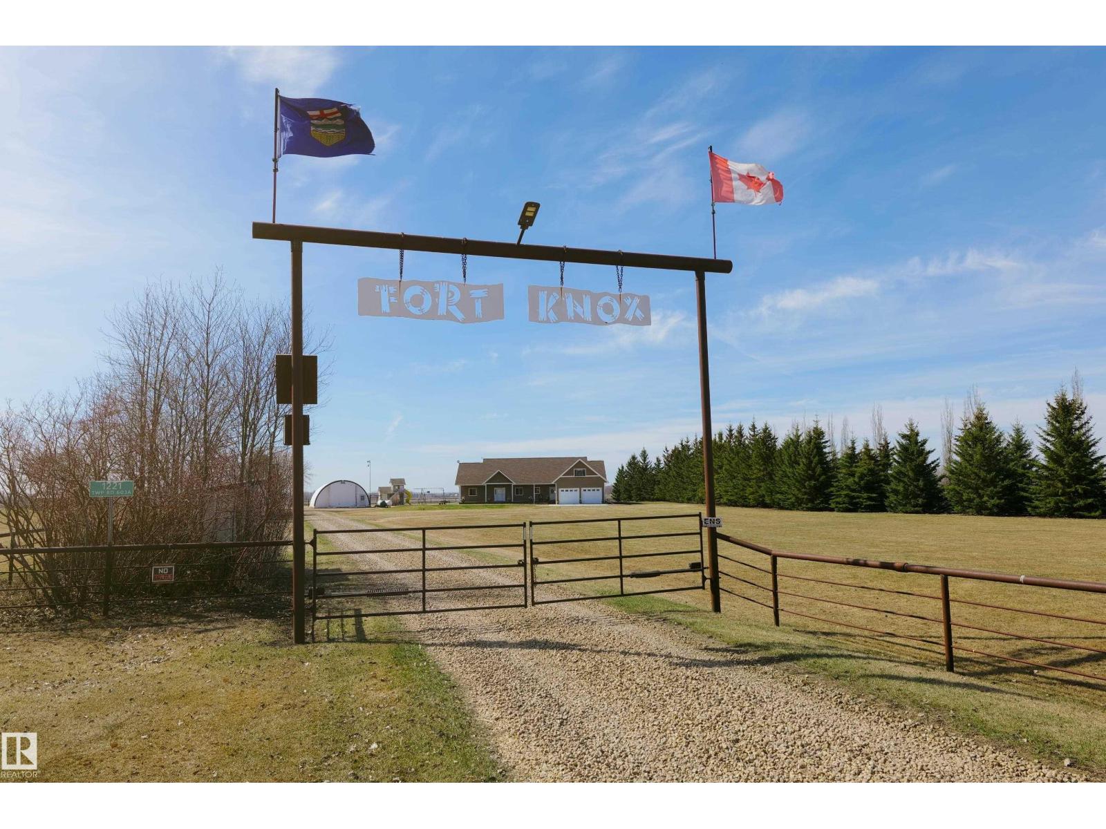 1221 Twp Rd 603A - 54