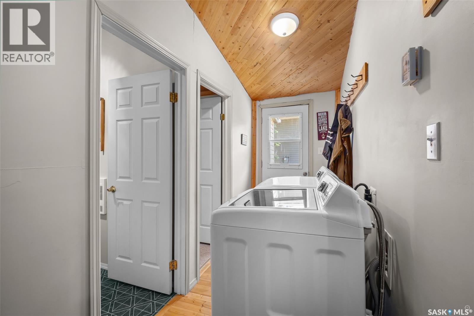 207 Jacobson DRIVE — photo 14