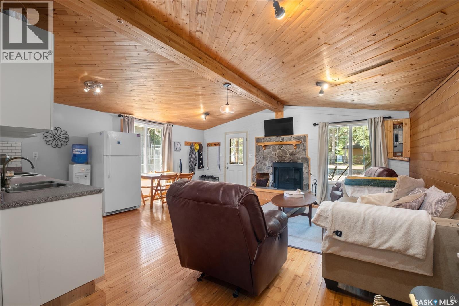207 Jacobson DRIVE — photo 7