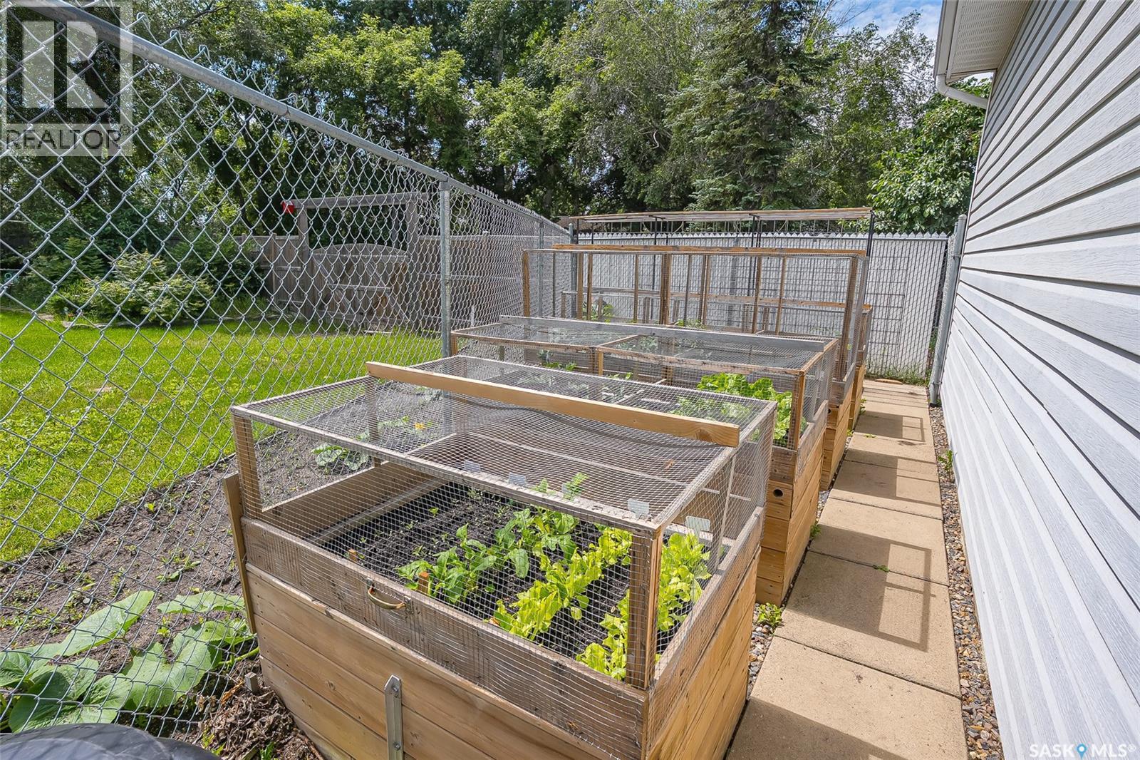 2964 Cumberland AVENUE S - 29