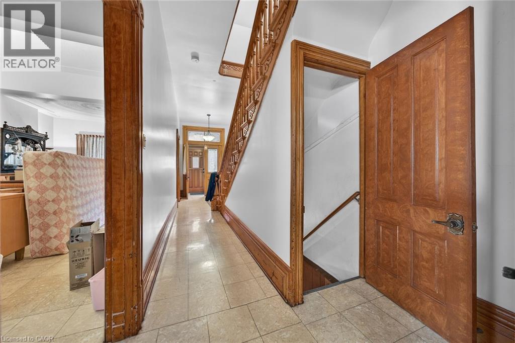 16 MULBERRY Street - Image 15