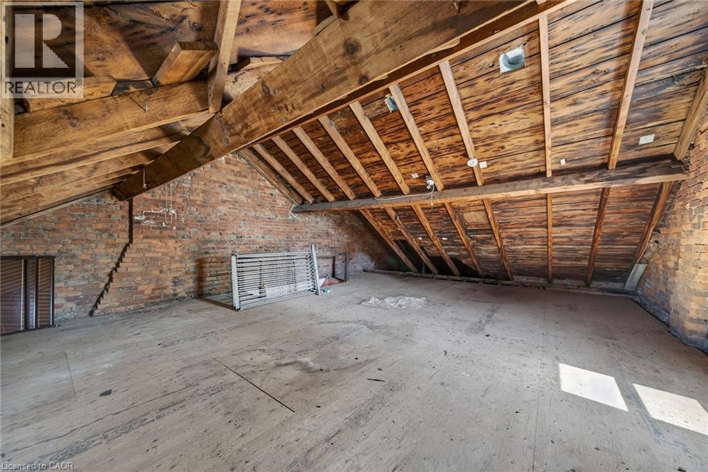 16 MULBERRY Street - Image 35