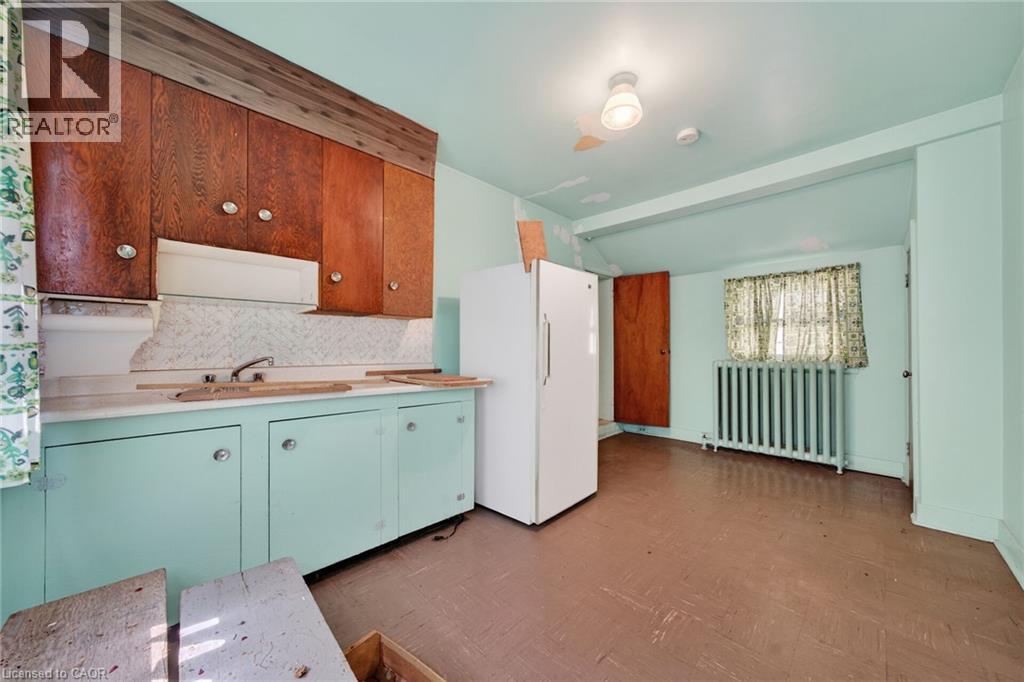 16 MULBERRY Street - 41
