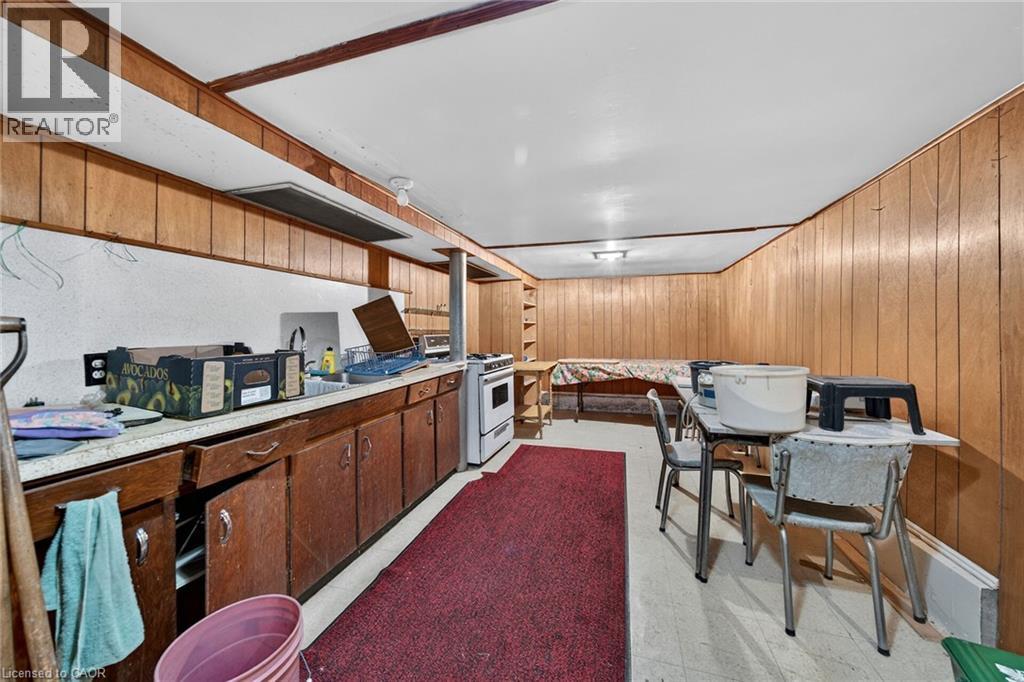 16 MULBERRY Street - 42