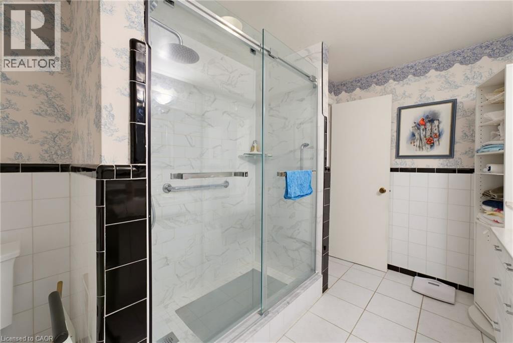 320 RIVER SIDE Drive - 21