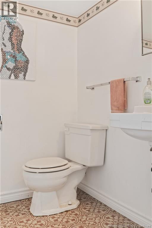 796 Royal - Image 22