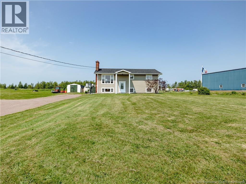 796 Royal - Image 25