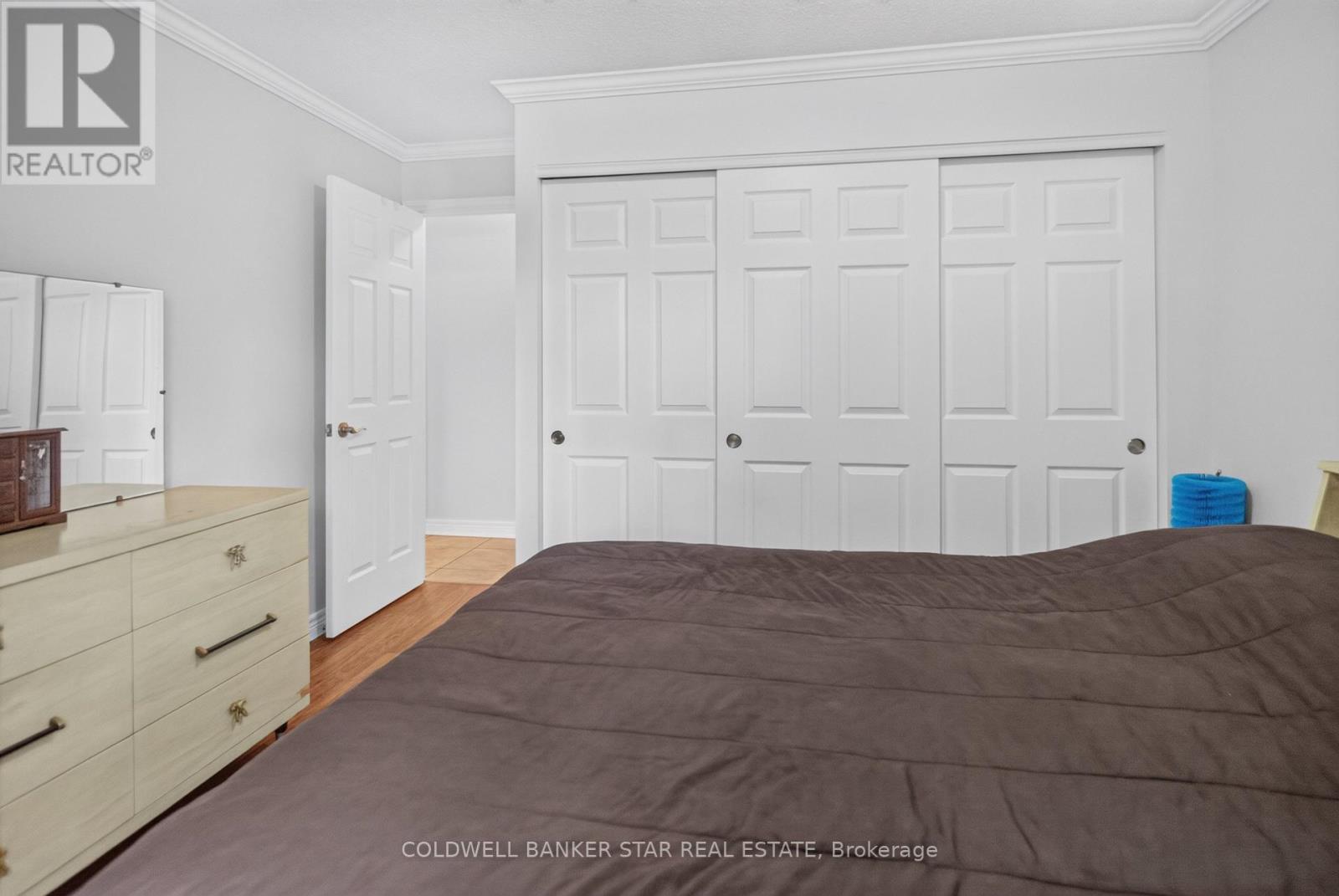 #106 91 SPRUCE STREET W - 22
