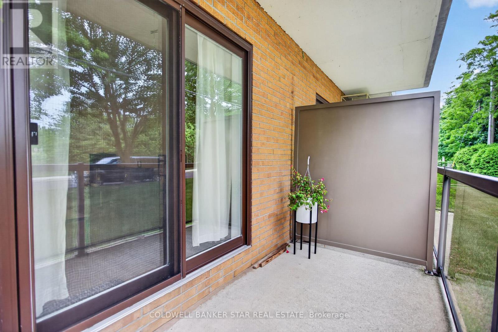 #106 91 SPRUCE STREET W - 16