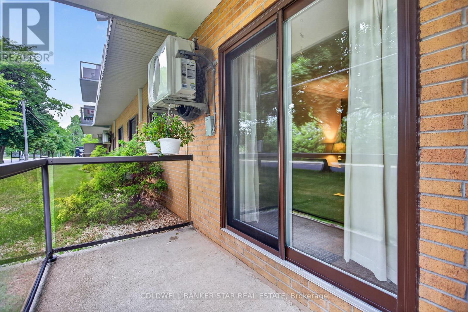 #106 91 SPRUCE STREET W - 15
