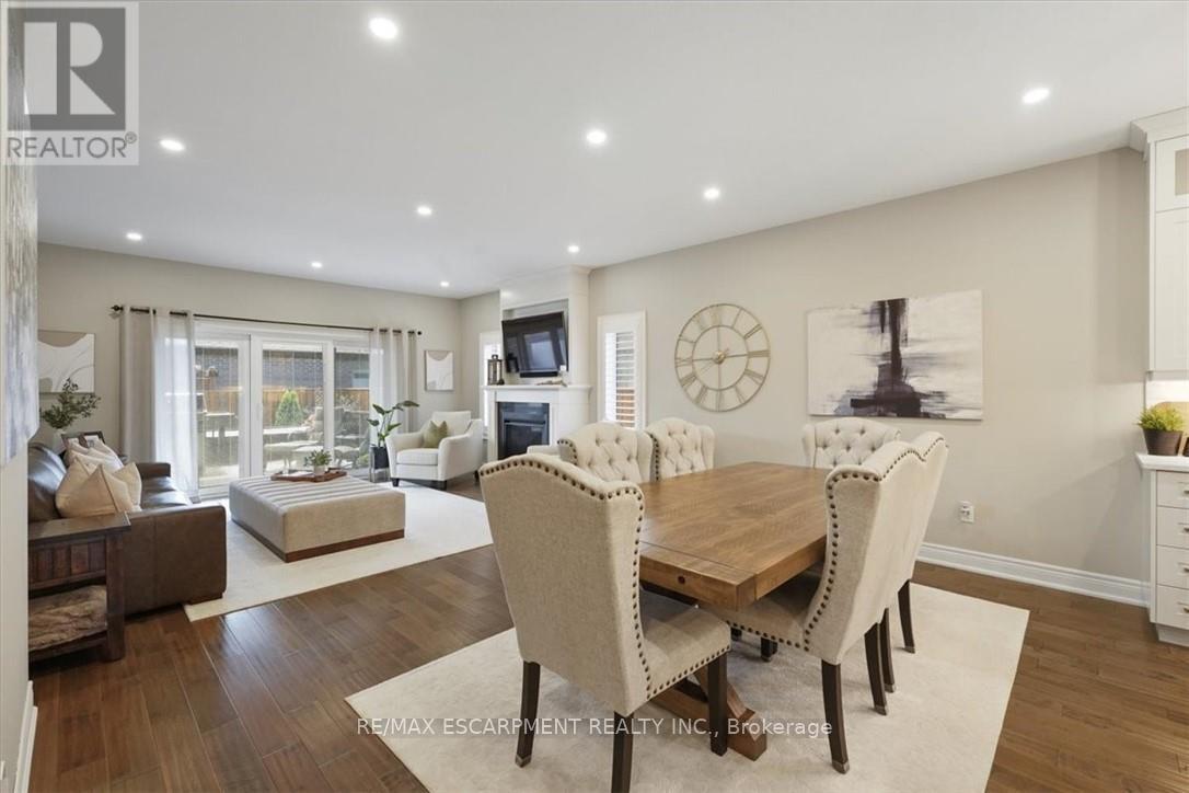 242 JULIA DRIVE - 17