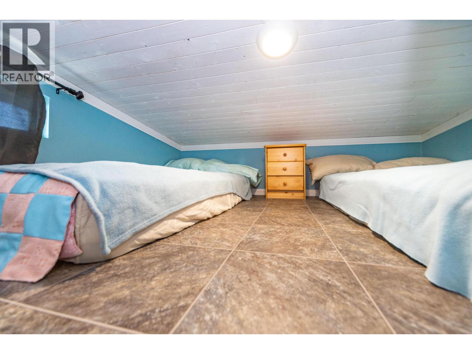 #75 2673 Blind Bay Road - 18