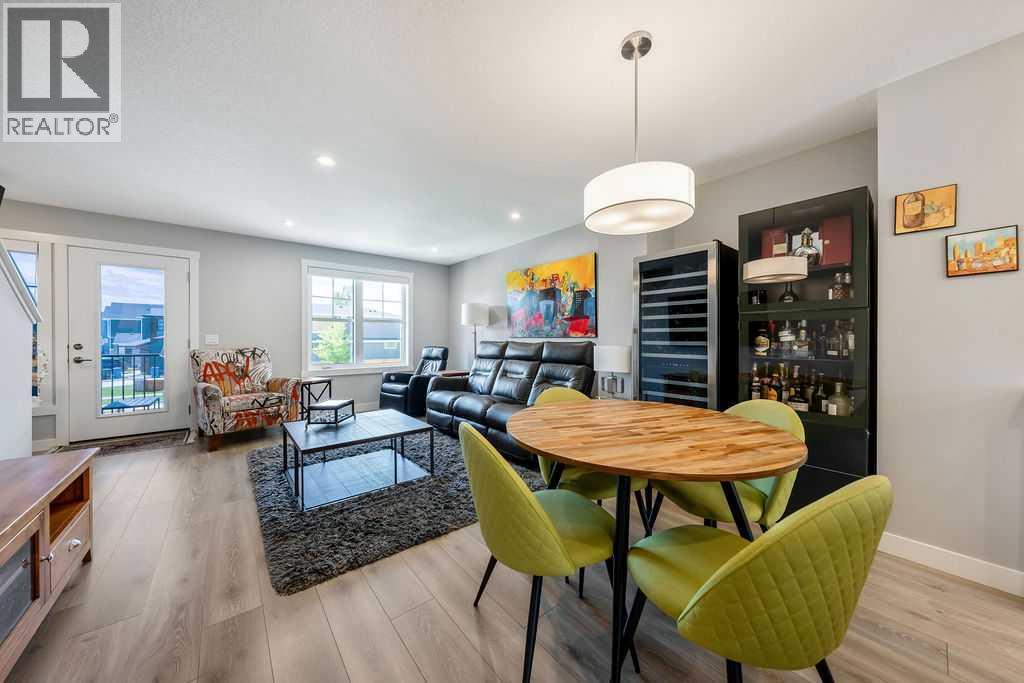 869 Cranston Avenue SE - 11