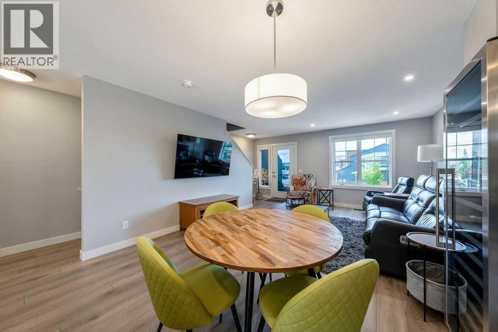 869 Cranston Avenue SE - 14