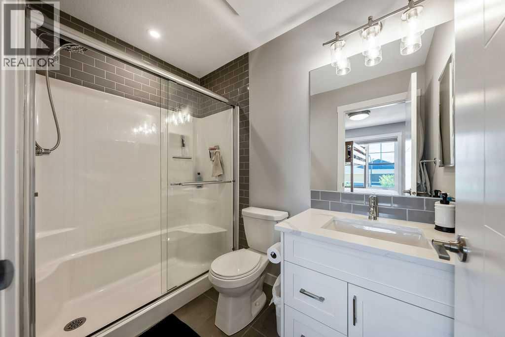 869 Cranston Avenue SE - 25