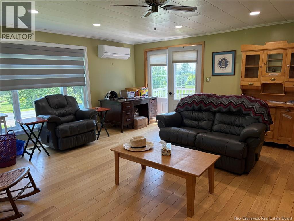225 Sisson Ridge Road - Image 20
