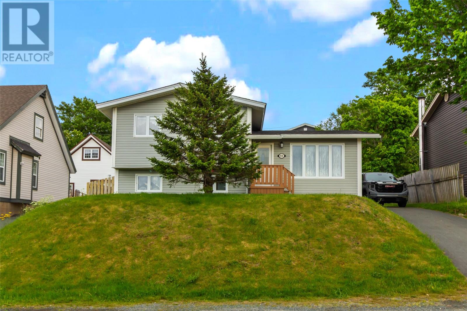 40 Dillon Crescent - 2