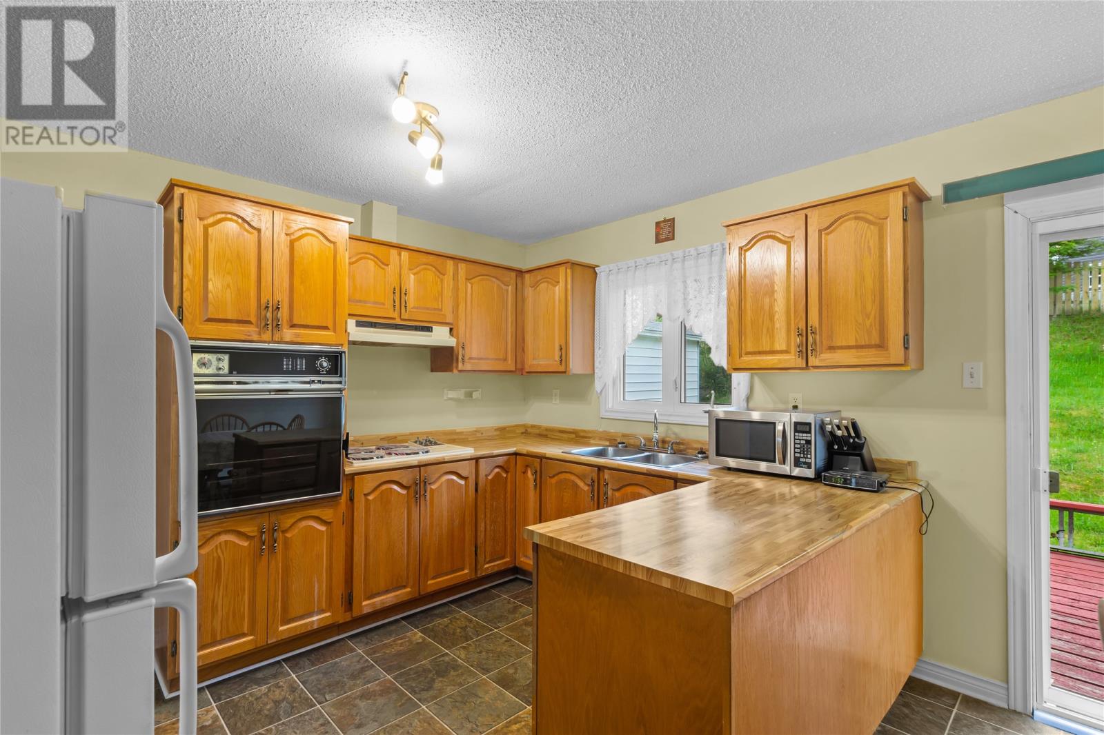40 Dillon Crescent - 8