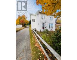 16 Country Road thumbnail 40