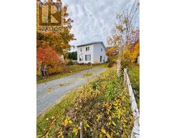 16 Country Road thumbnail 41