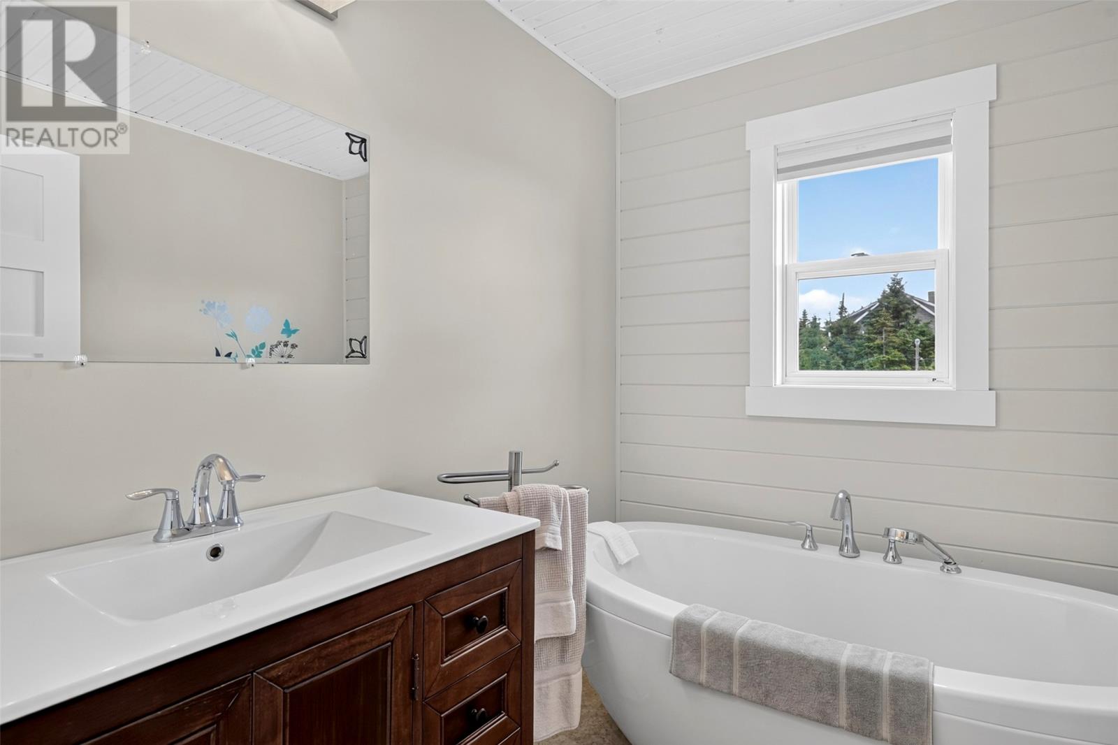4B Farm Road - 24