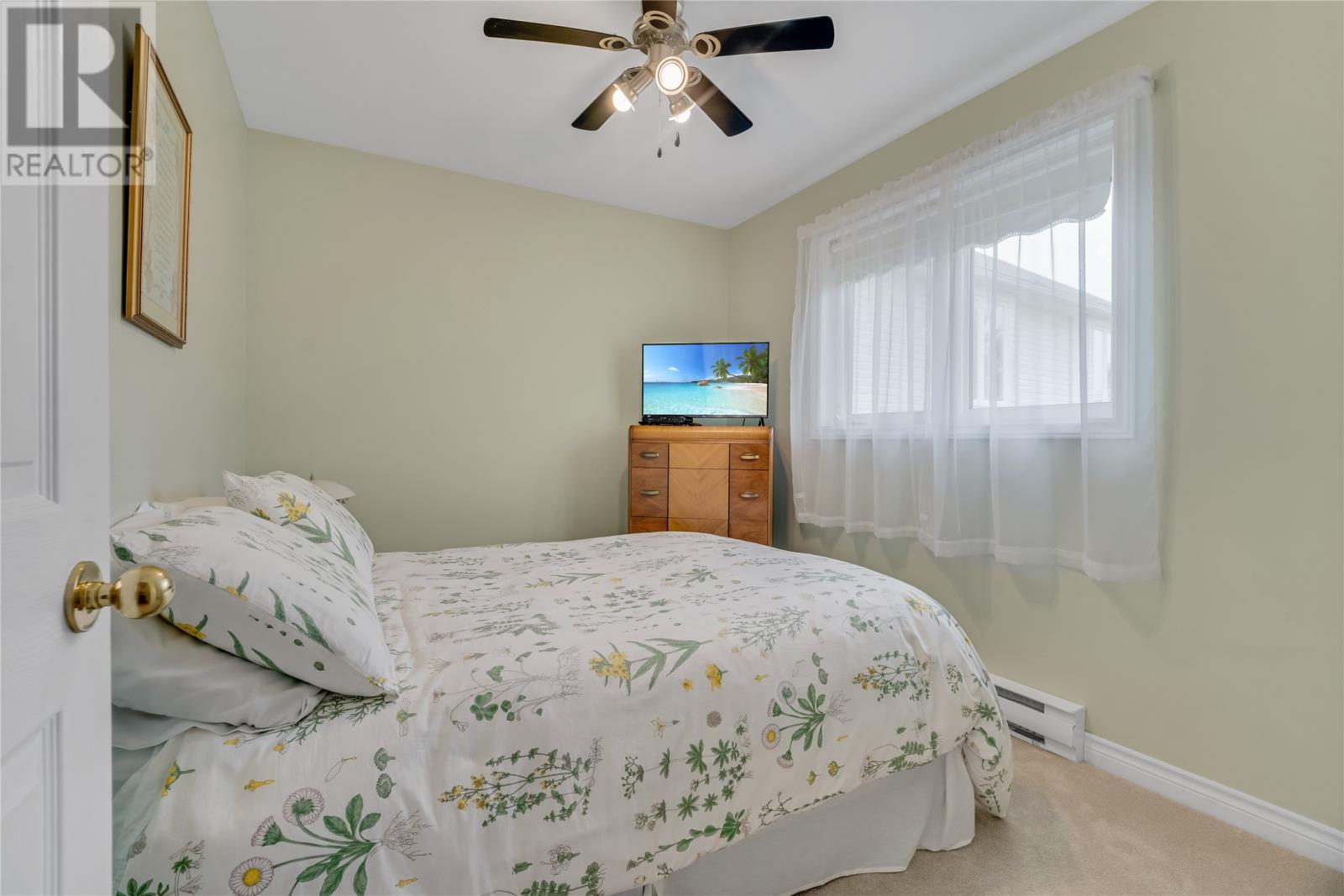 12 Granite Place - 12
