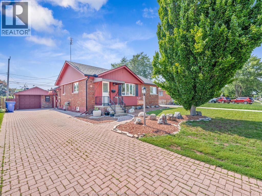 3551 DOMINION BOULEVARD - 1