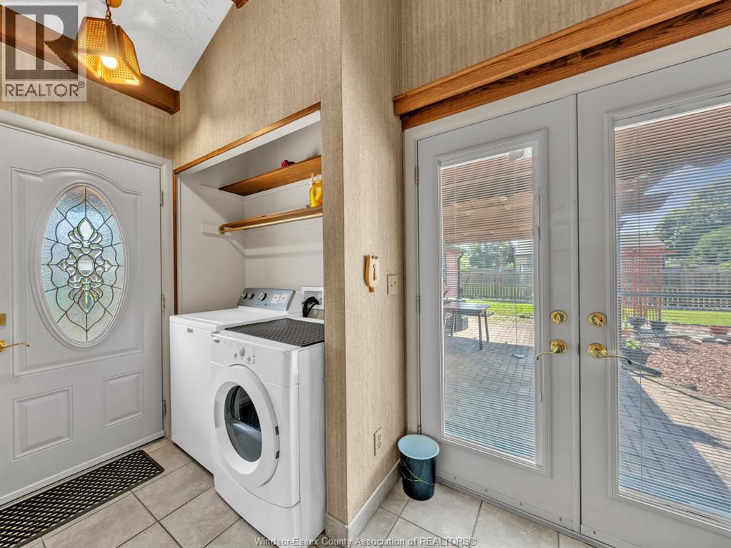 3551 DOMINION BOULEVARD - 19