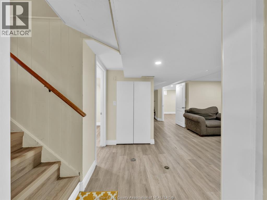 3551 DOMINION BOULEVARD - 21