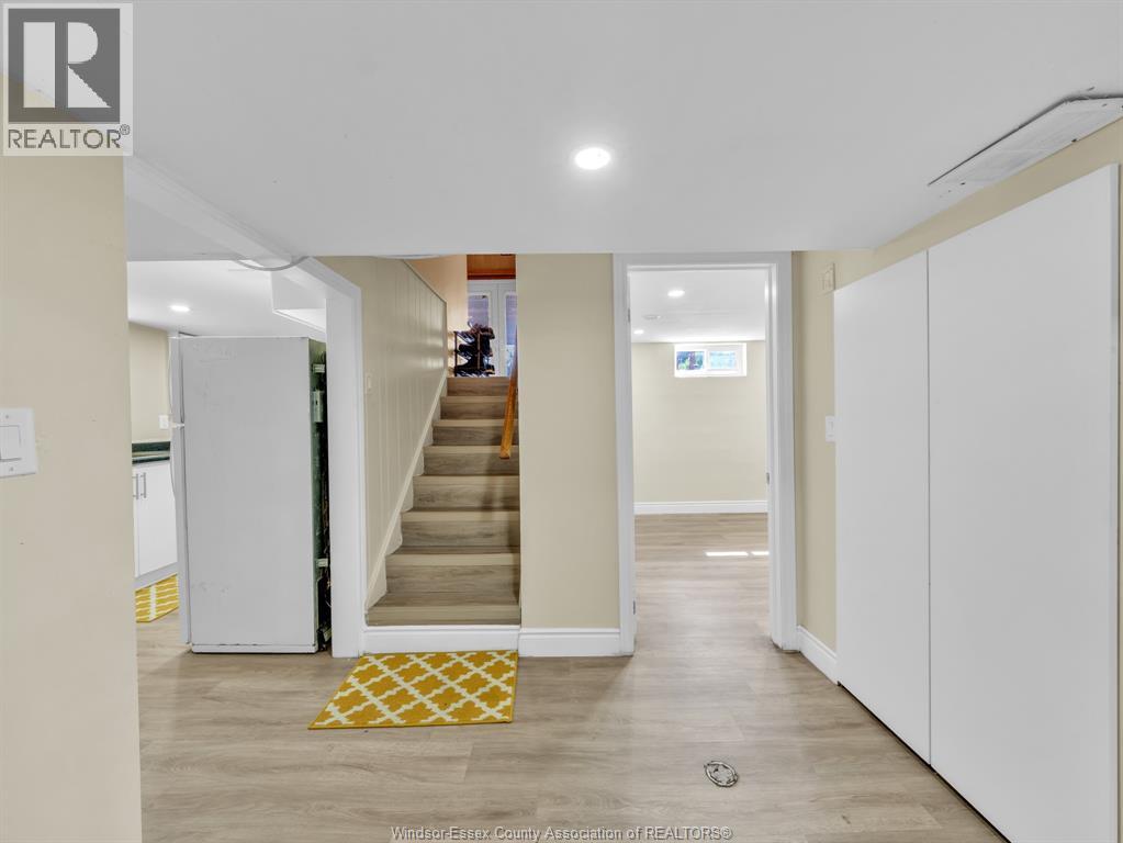 3551 DOMINION BOULEVARD - 28