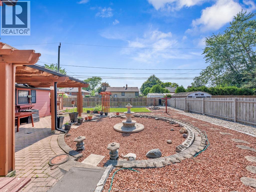 3551 DOMINION BOULEVARD - 37