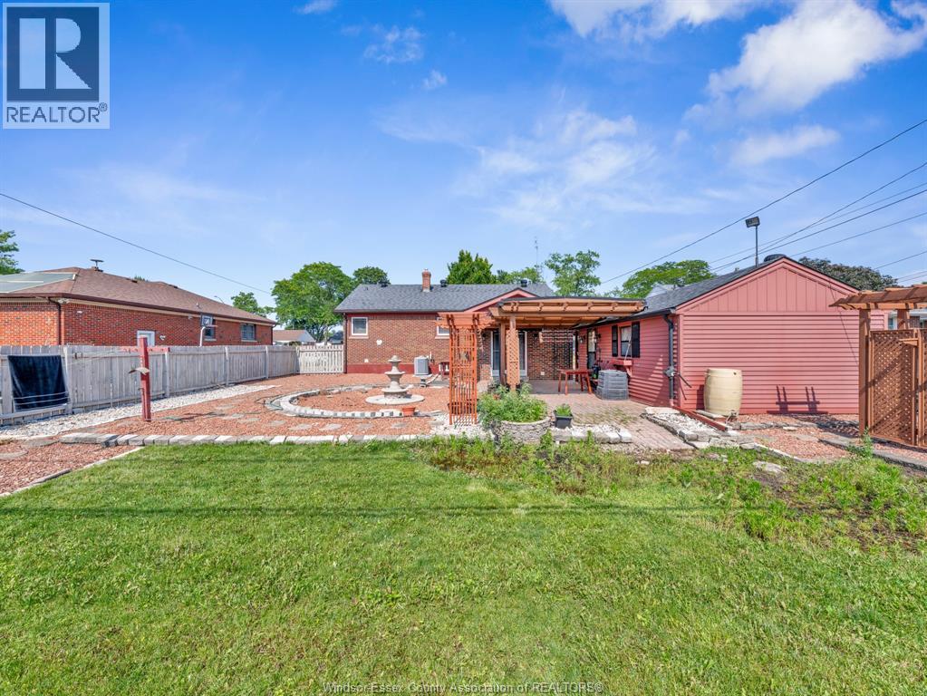 3551 DOMINION BOULEVARD - 39