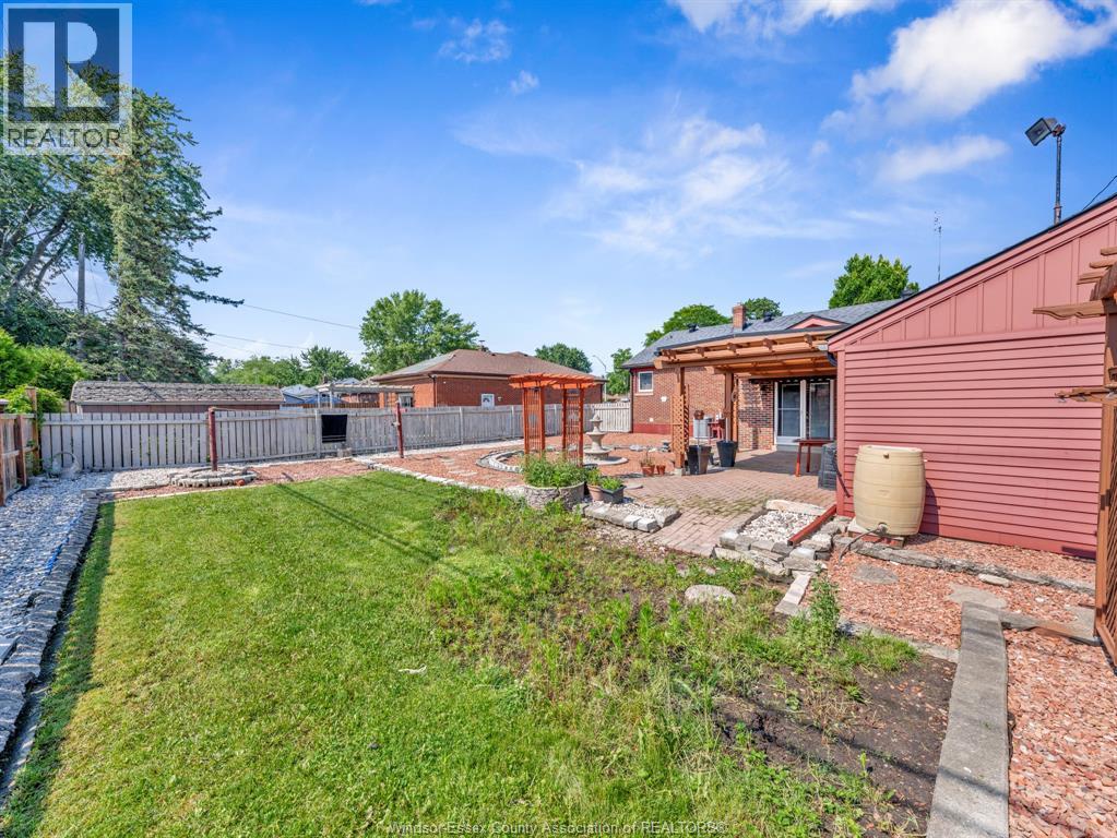 3551 DOMINION BOULEVARD - 41