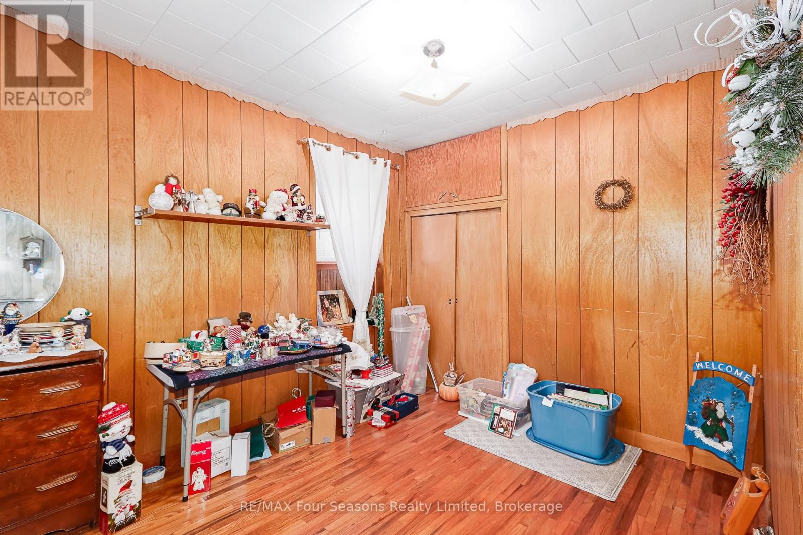 201 SUNNIDALE STREET - 20