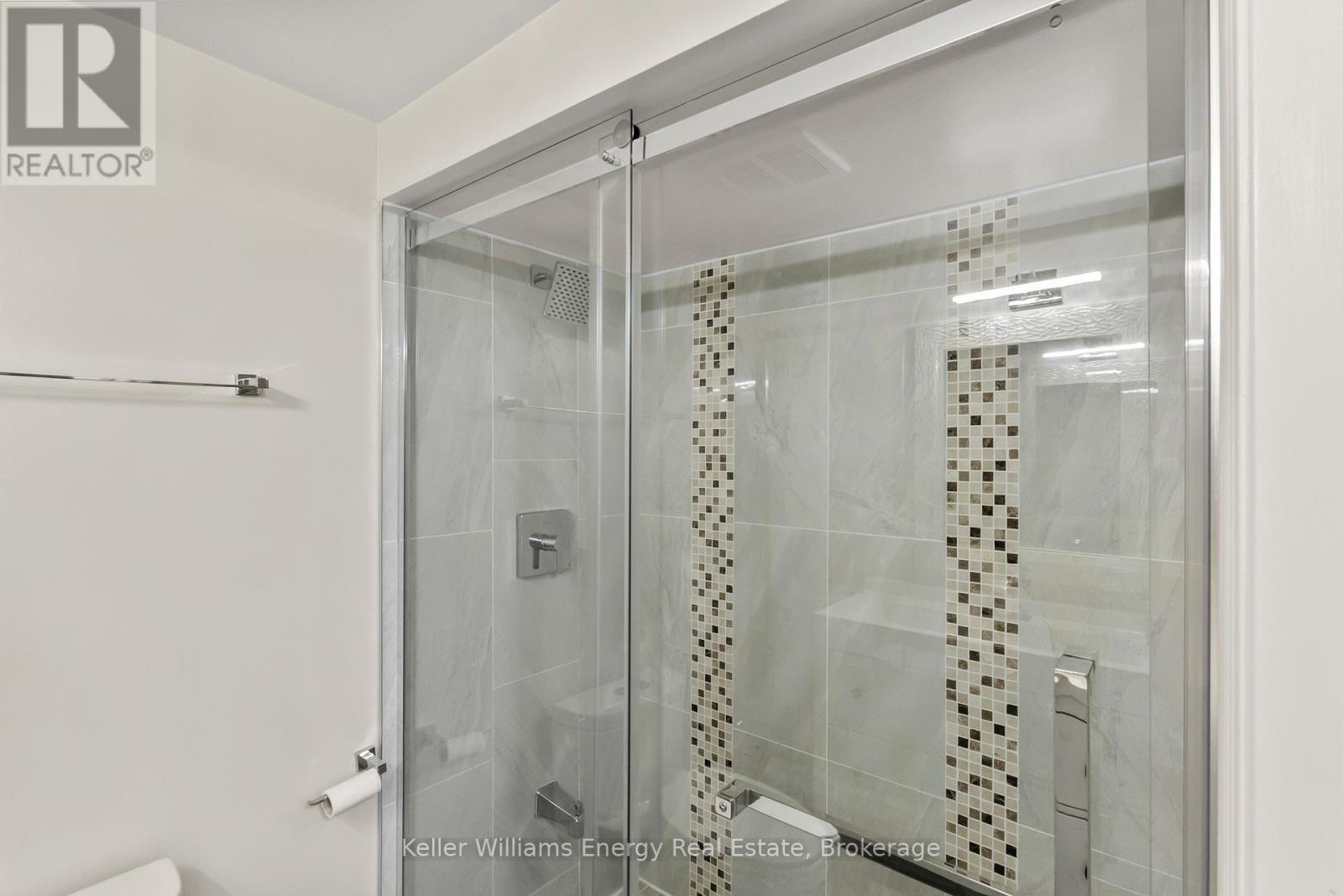35 WILLIAM STEPHENSON DRIVE - 36