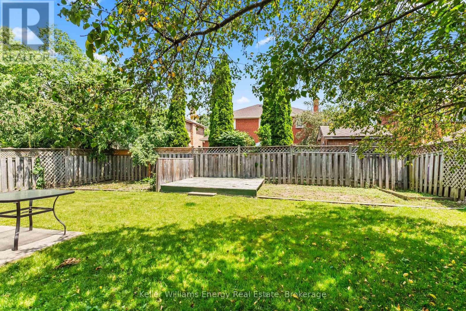 35 WILLIAM STEPHENSON DRIVE - 41