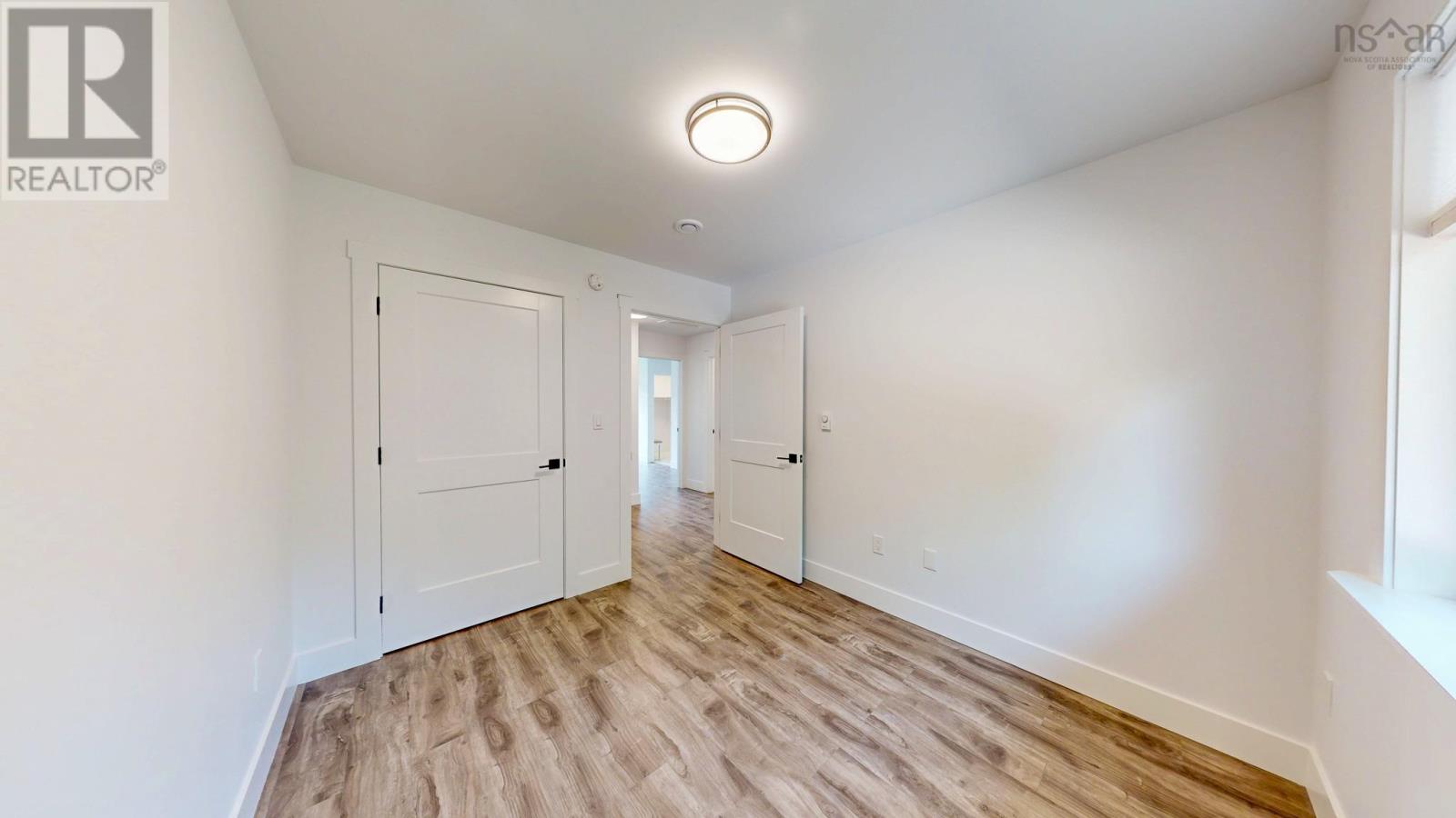 19 Mallard Avenue - 19