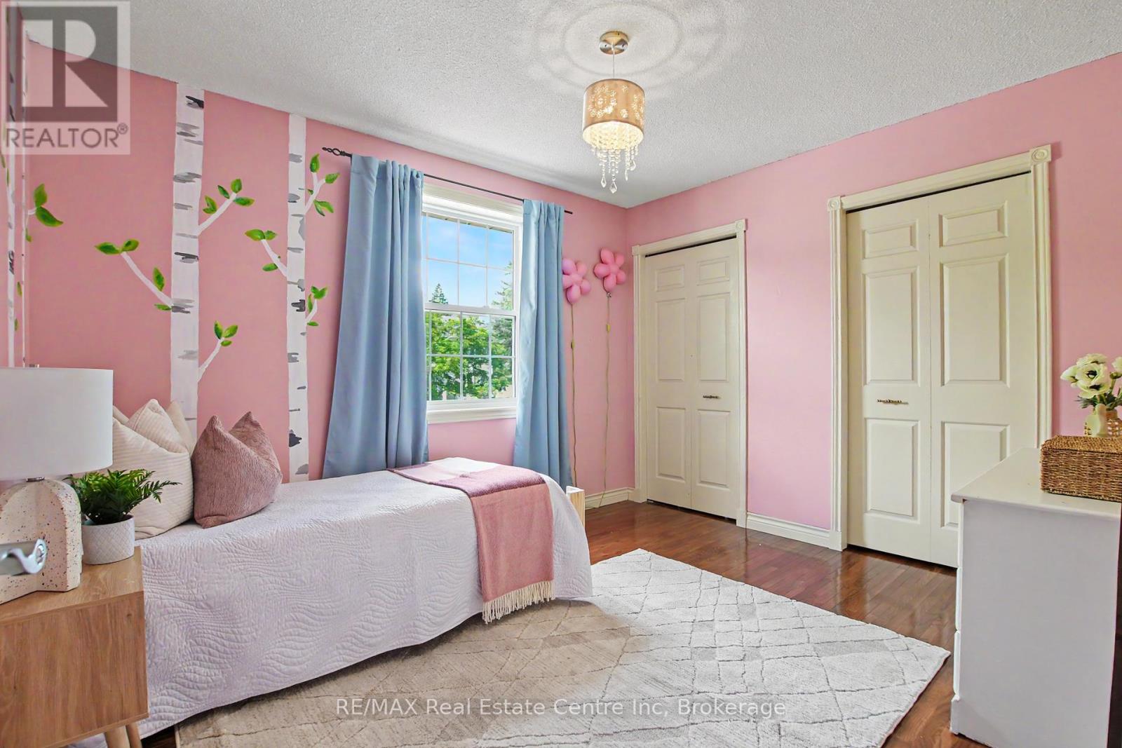 364 KRIBS STREET - 19