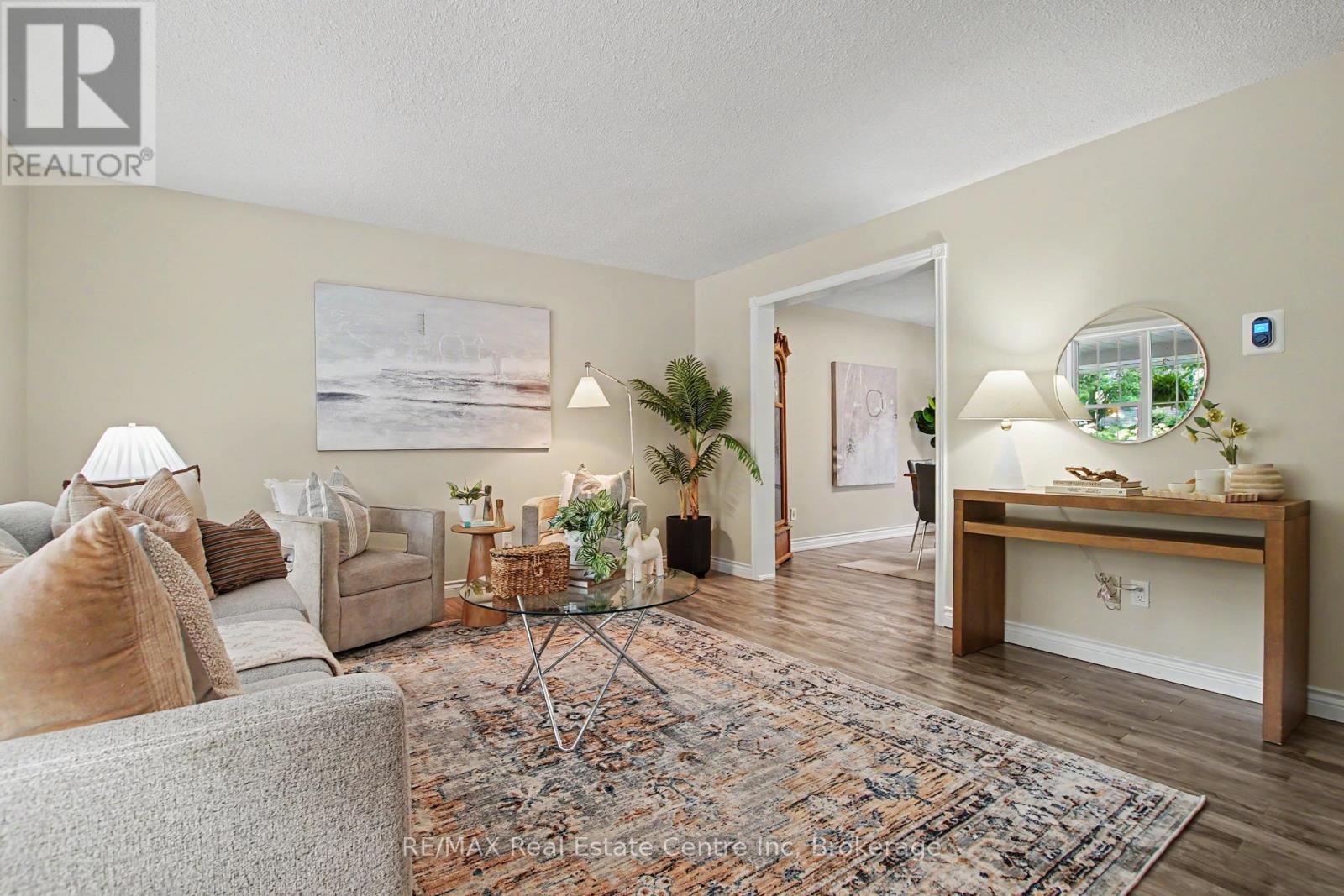 364 KRIBS STREET - 6
