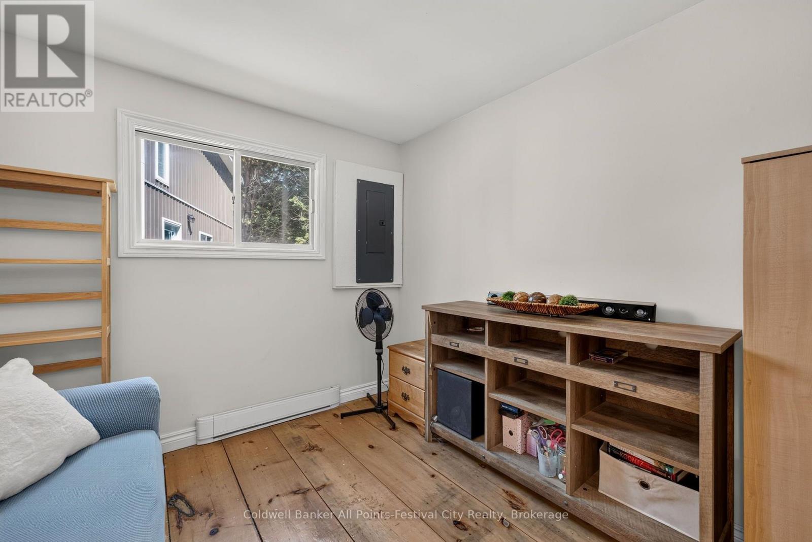 33587 ROWCLIFFE DRIVE - 25